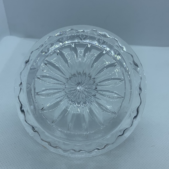 Vintage crystal ring holder - Picture 2 of 2
